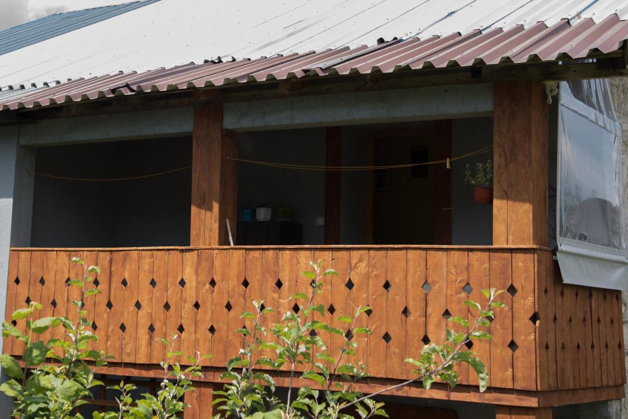 Yeti Guest House مافروفو المظهر الخارجي الصورة