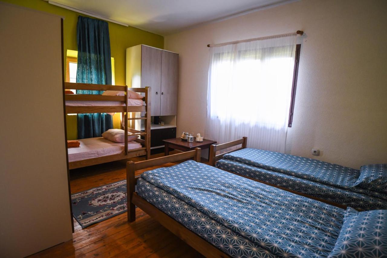 Yeti Guest House مافروفو المظهر الخارجي الصورة
